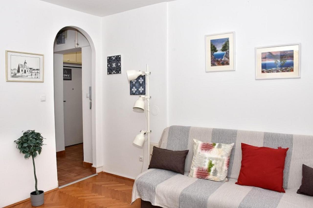 Apartman Vlaska 78 ザグレブ エクステリア 写真